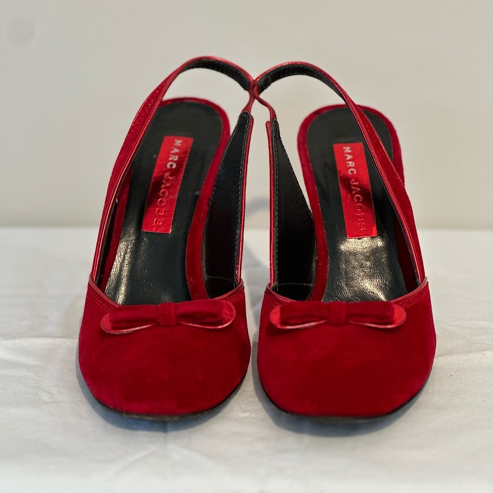Rare Vintage Marc Jacobs Red Velvet Slingback Heels – Size US 9.5